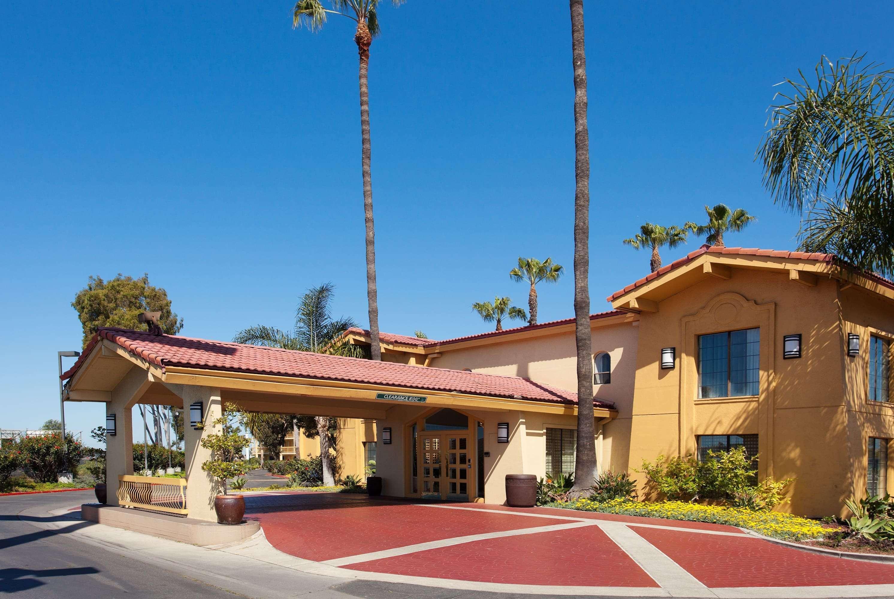 La Quinta Inn By Wyndham Costa Mesa Orange County Eksteriør billede